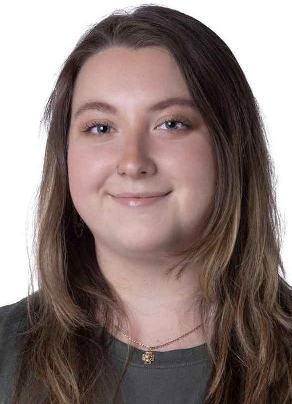 Ava Headshot